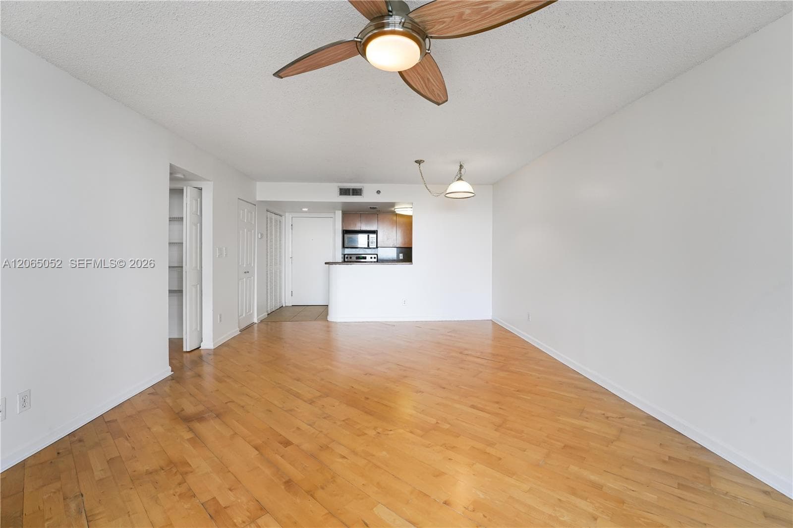 770 Claughton Island Dr # 808, Miami, FL 33131 photo 5