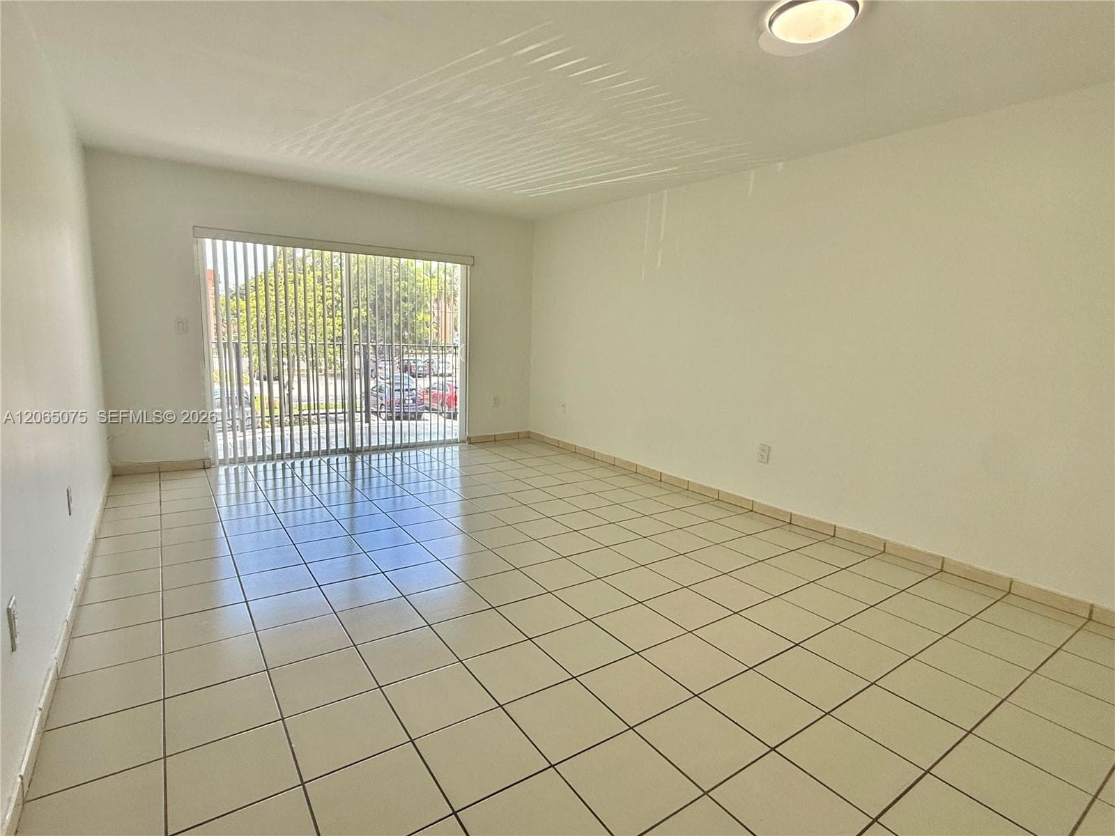 5201 NW 7th St # 202, Miami, FL 33126 photo 3