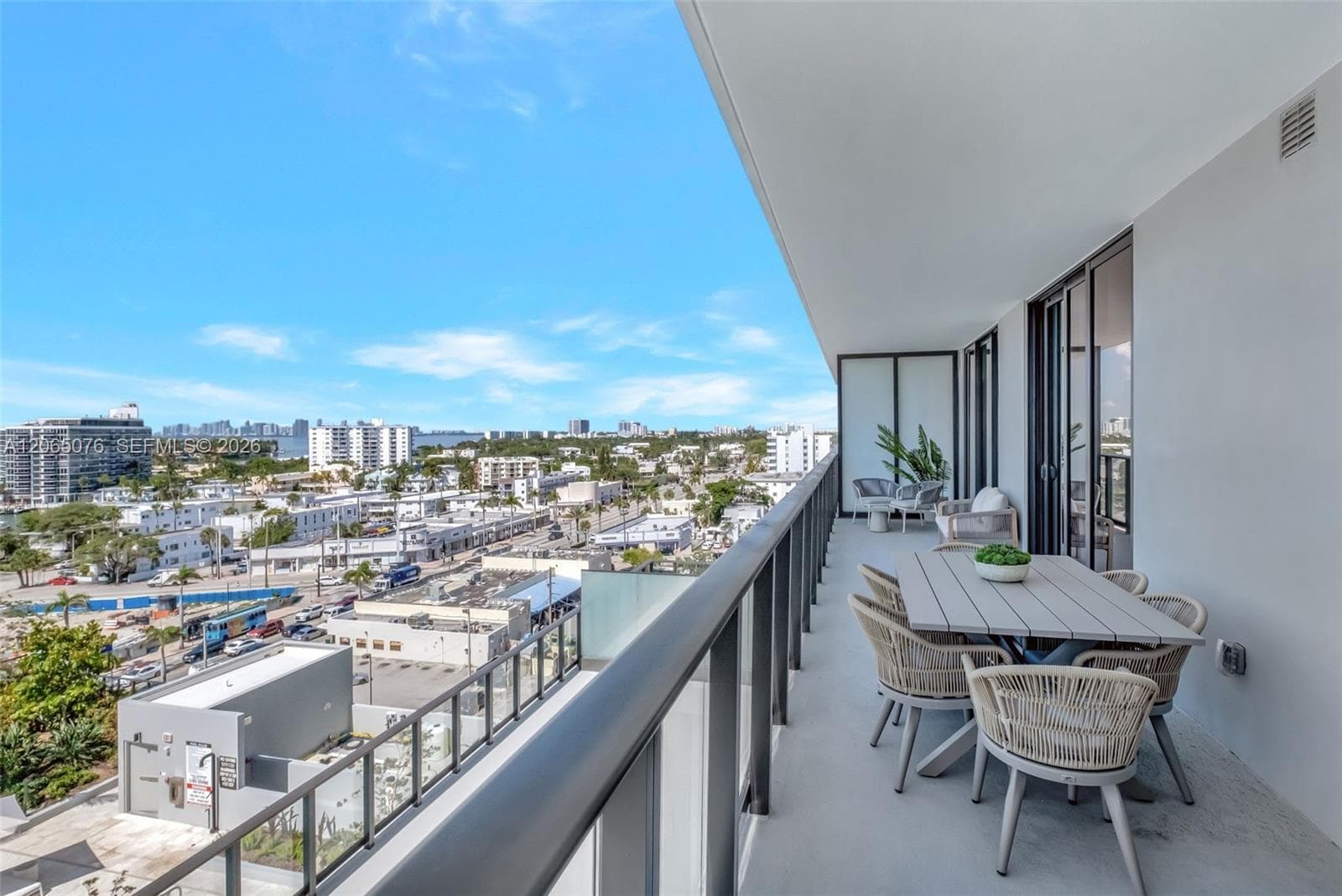 580 72nd St # 808, Miami Beach, FL 33141 photo 4