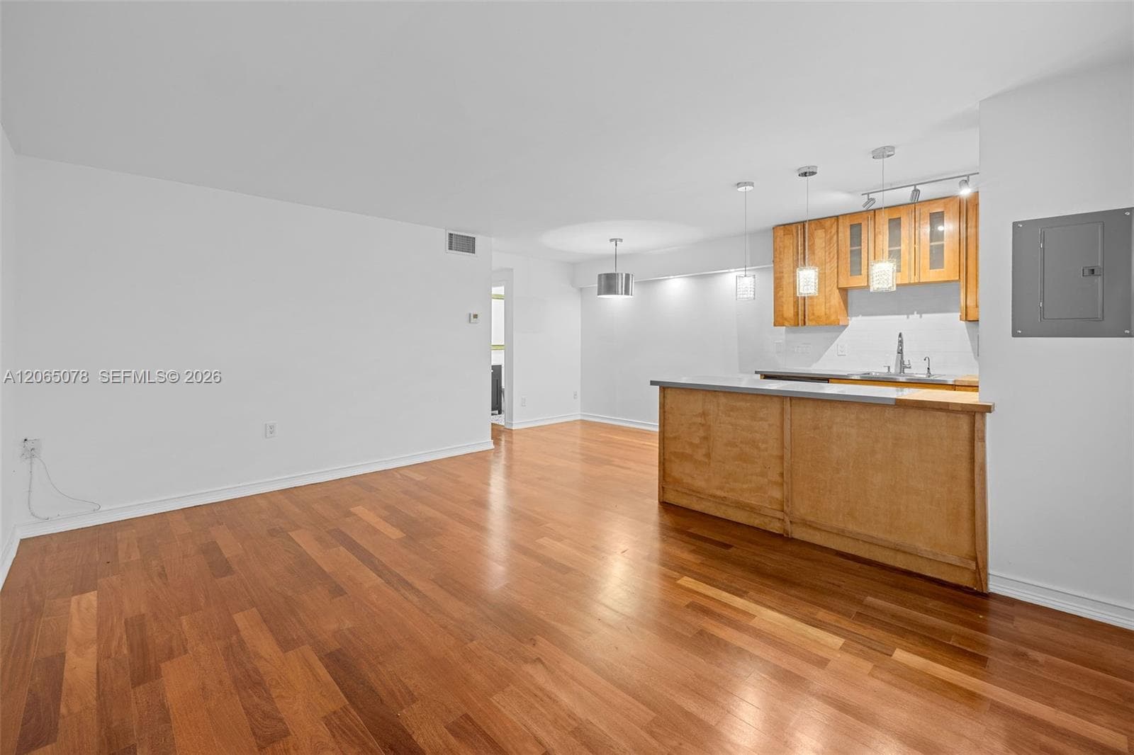 1545 Euclid Ave # 3C, Miami Beach, FL 33139 photo 5