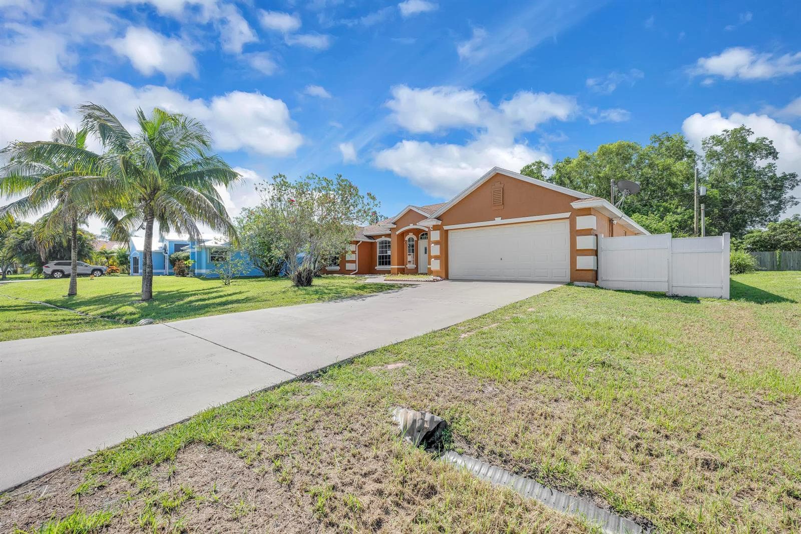 5075 NW Egret Avenue, Port St. Lucie, FL 34983 photo 2