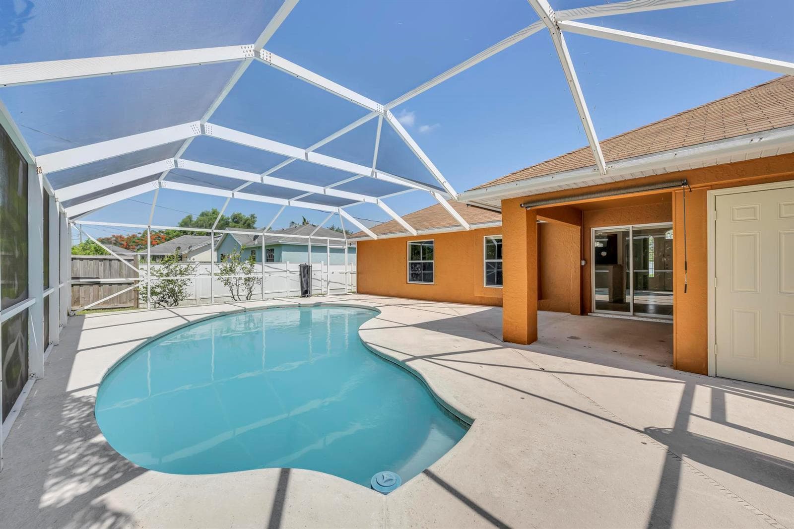 5075 NW Egret Avenue, Port St. Lucie, FL 34983