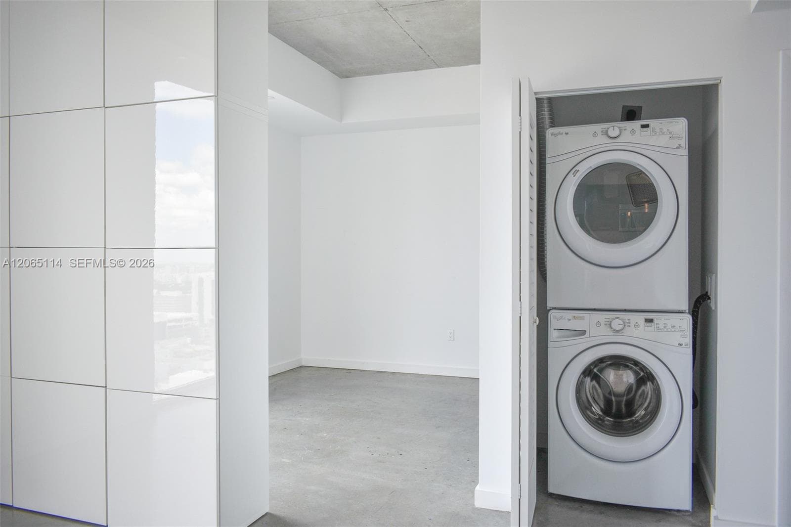 151 SE 1st St # 2808, Miami, FL 33131 photo 4