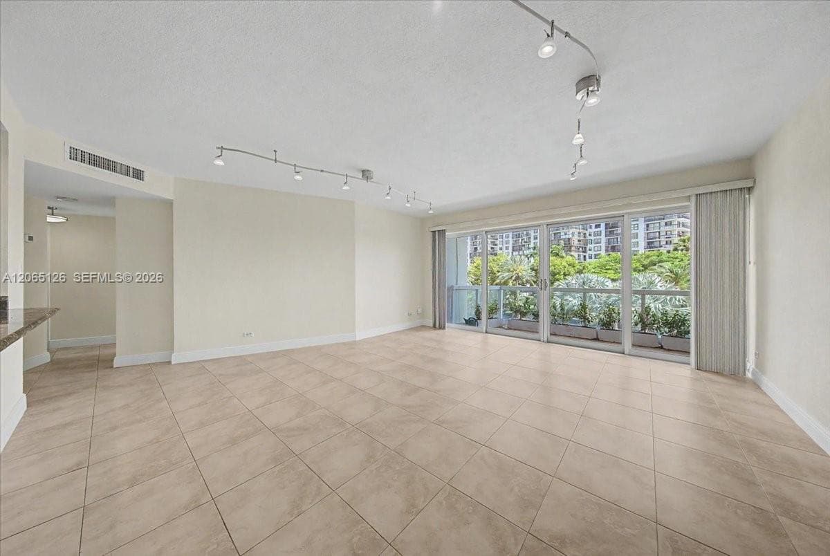 2451 Brickell Ave # 4F, Miami, FL 33129 photo 5