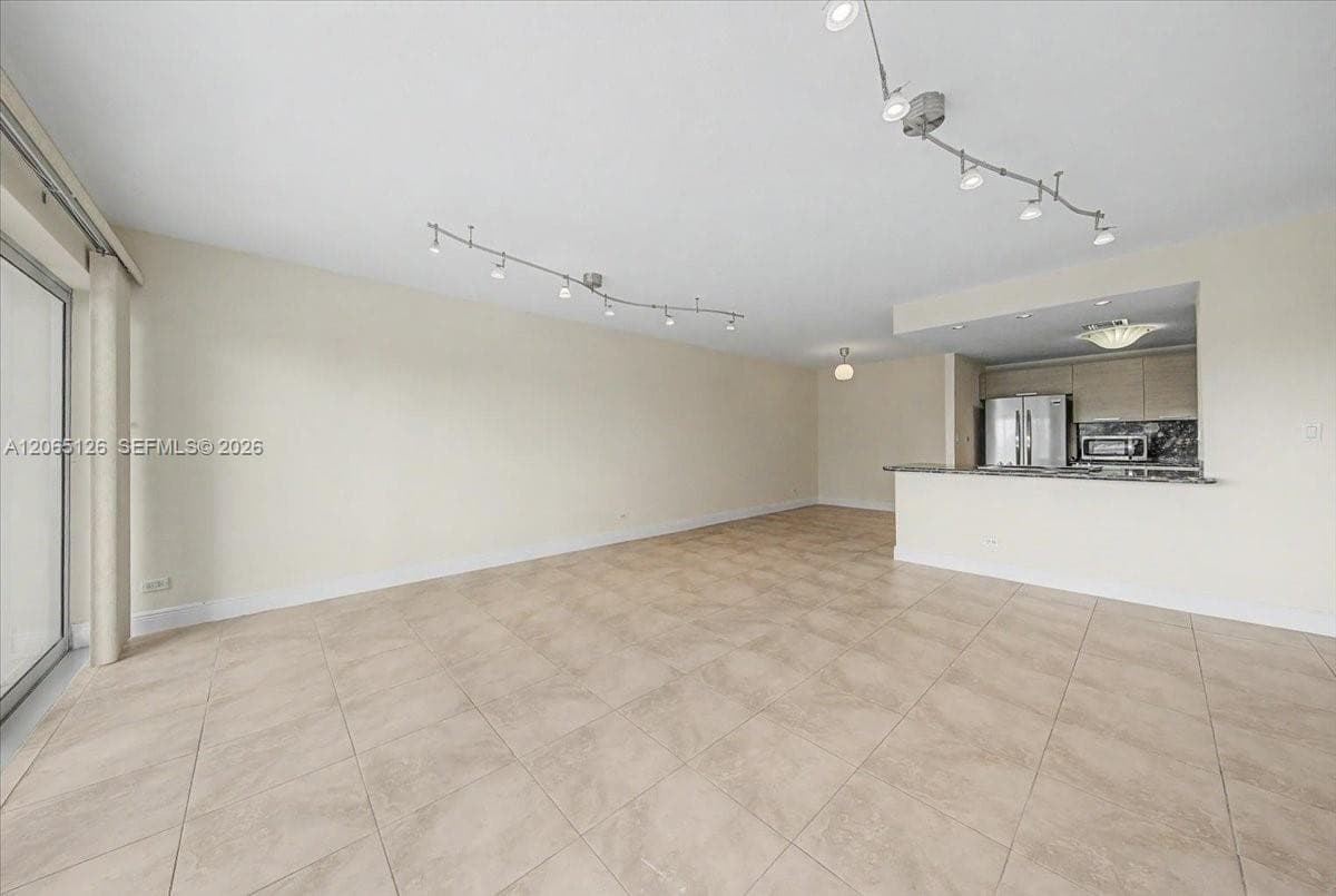 2451 Brickell Ave # 4F, Miami, FL 33129 photo 4