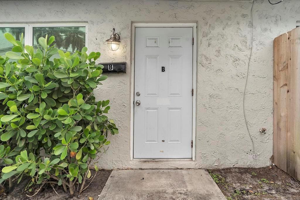 1320 Wellington Street # B, West Palm Beach, FL 33401 photo 4