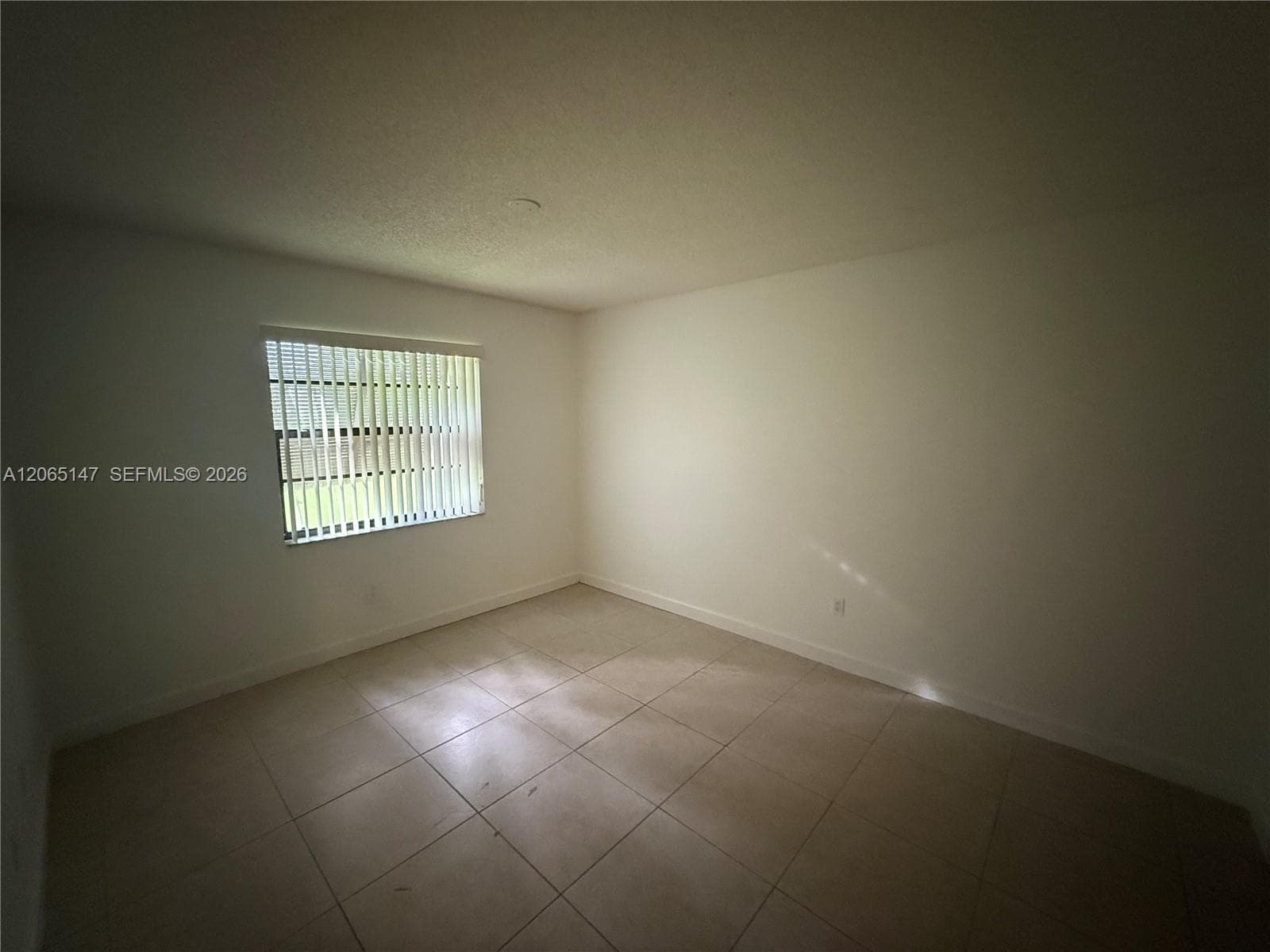 7995 SW 86th St # 305, Miami, FL 33143 photo 2