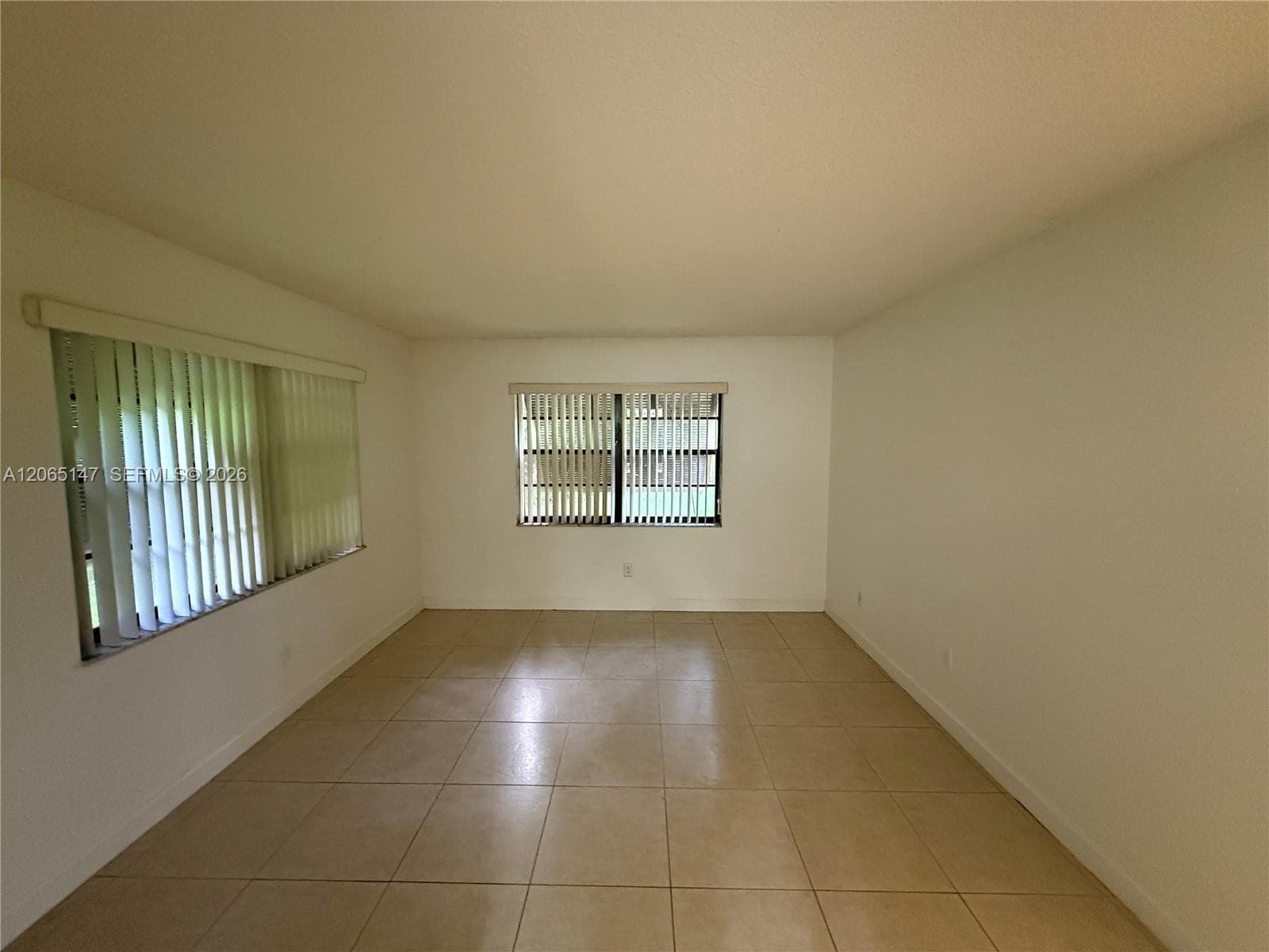7995 SW 86th St # 305, Miami, FL 33143 photo 4