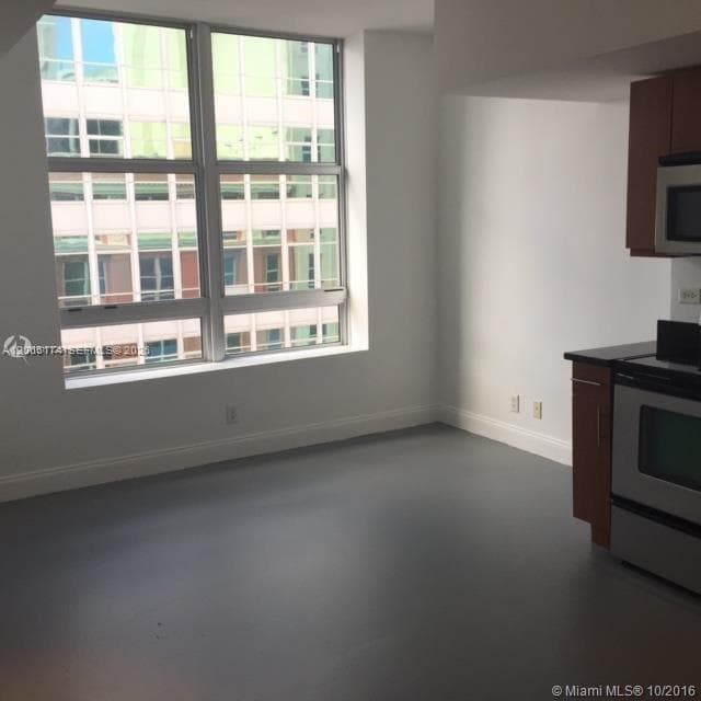111 E Flagler St # 1003, Miami, FL 33131 photo 2