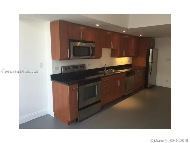 111 E Flagler St # 1003, Miami, FL 33131 photo 3