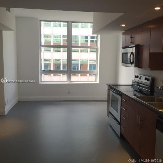 111 E Flagler St # 1003, Miami, FL 33131