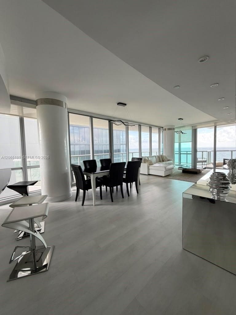 17121 Collins Ave # 1208, Sunny Isles Beach, FL 33160 photo 2