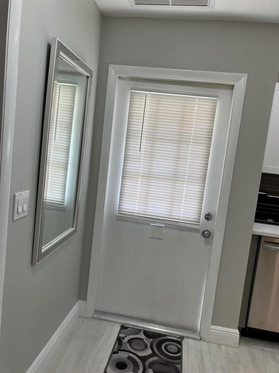 214 DOWN EAST Lane, Lake Worth, FL 33467 photo 4