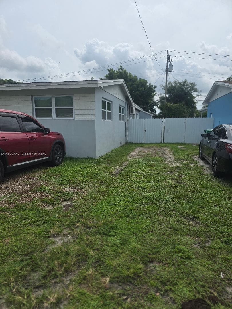 18025 NW 17th Ave, Miami Gardens, FL 33056 photo 5