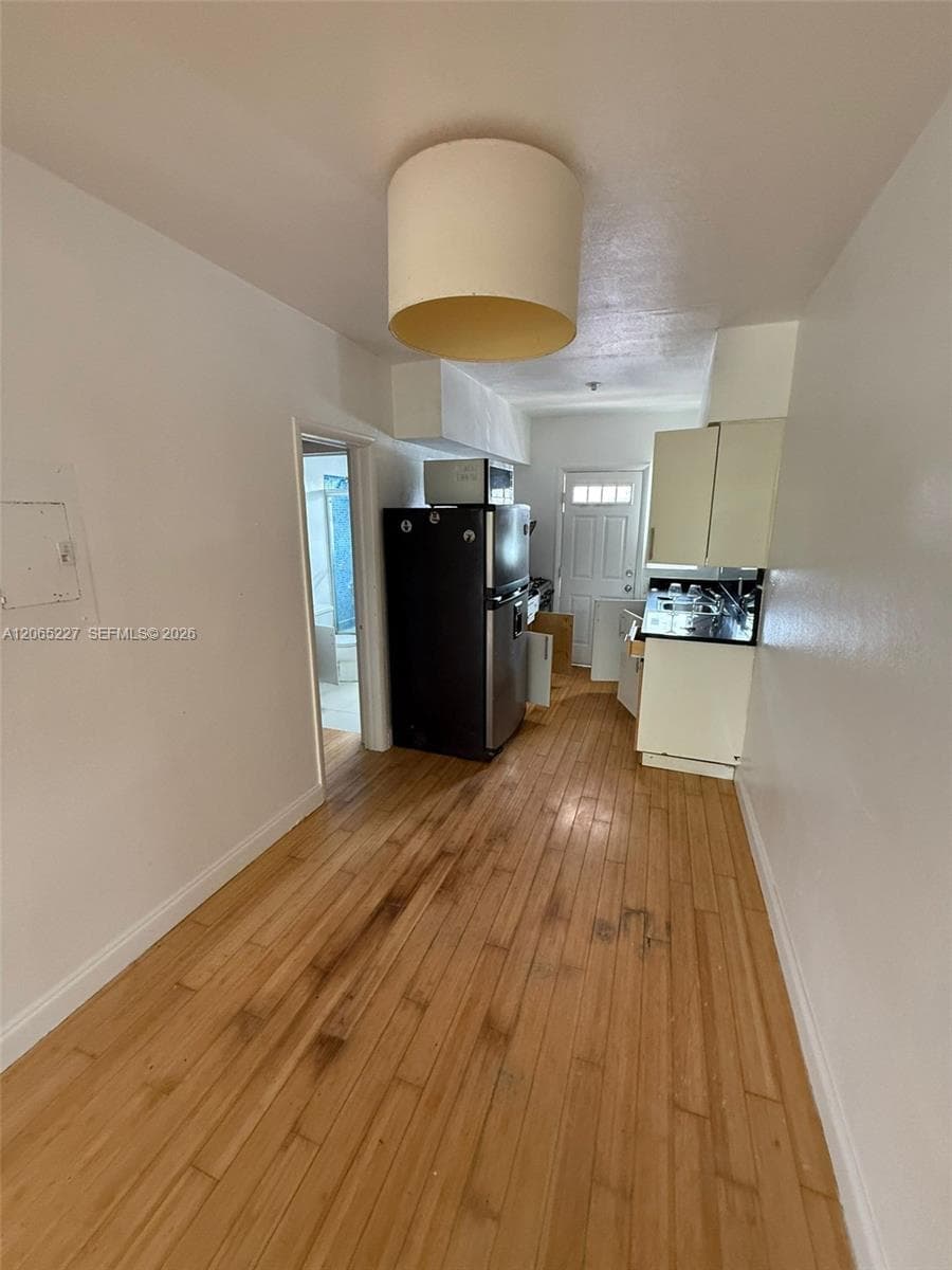 8080 Tatum Waterway Dr # 19, Miami Beach, FL 33141 photo 3