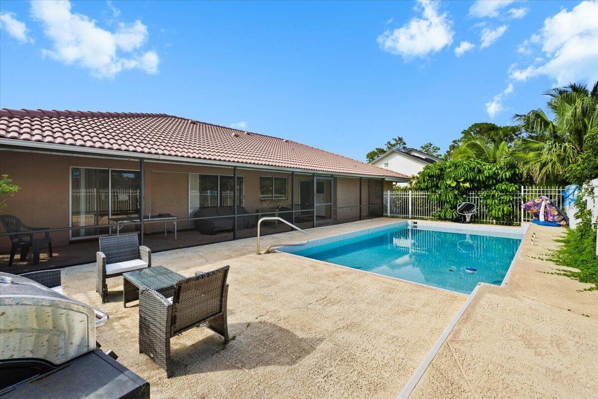 13482 Columbine Avenue, Wellington, FL 33414 photo 2