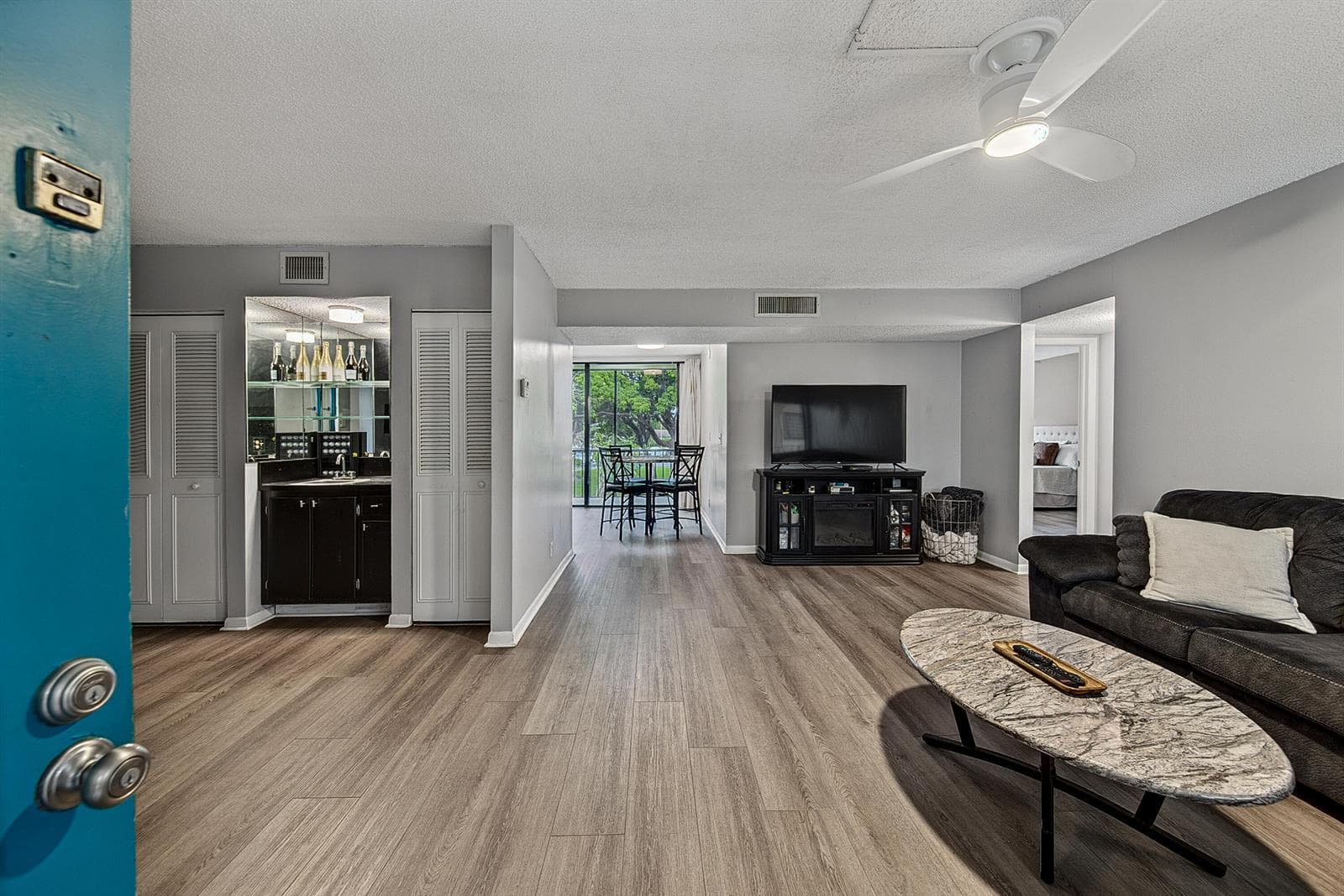 5190 LAS VERDES Circle # 214, Delray Beach, FL 33484 photo 2