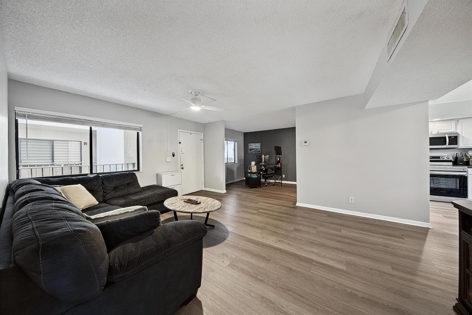 5190 LAS VERDES Circle # 214, Delray Beach, FL 33484 photo 4