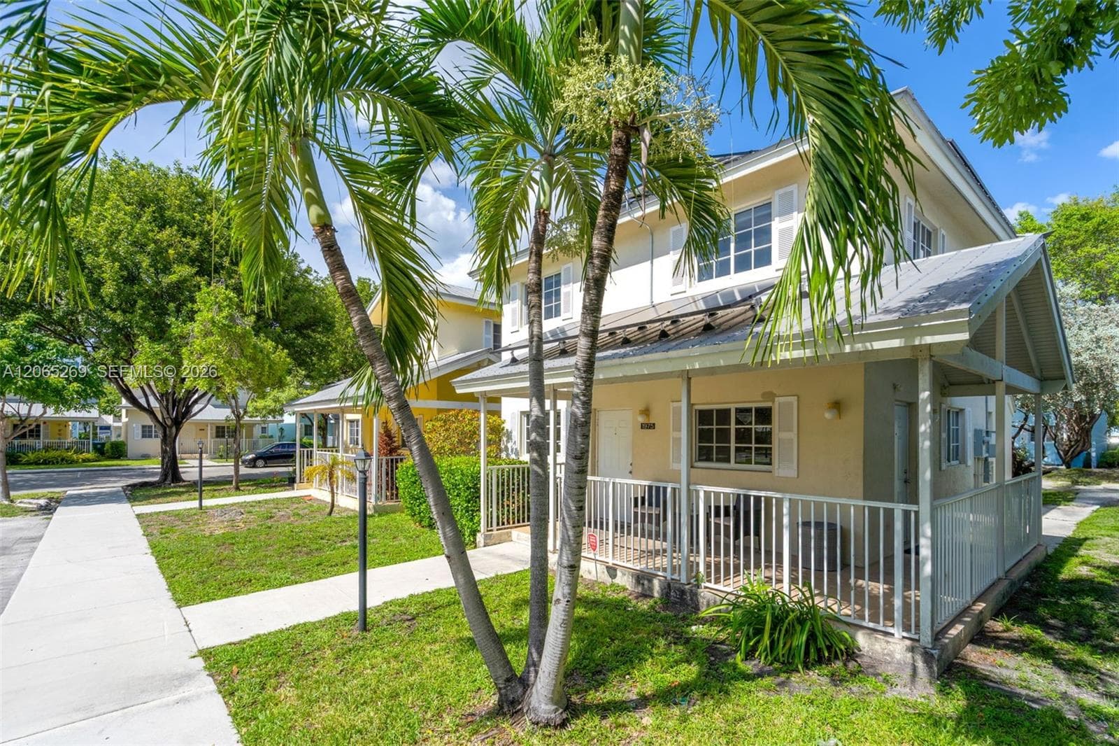 1975 NW 3rd Ct # 39, Miami, FL 33136 photo 3