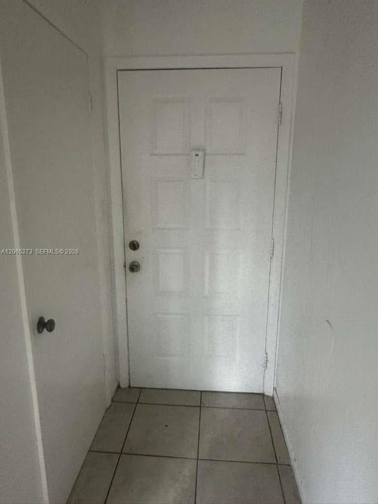 13287 Arbor Pointe Circle # 304, Tampa, FL 33617 photo 2