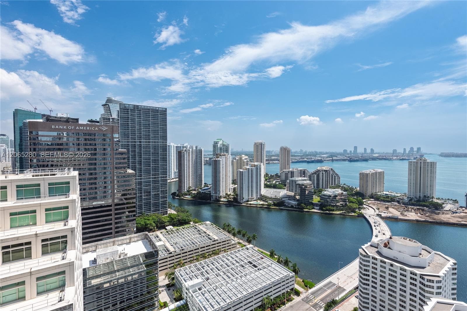 950 Brickell Bay Dr # 3904, Miami, FL 33131 photo 4