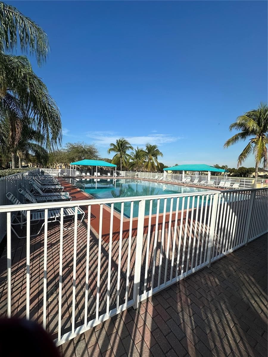 1522 SE 24th Ct # 206, Homestead, FL 33035 photo 2