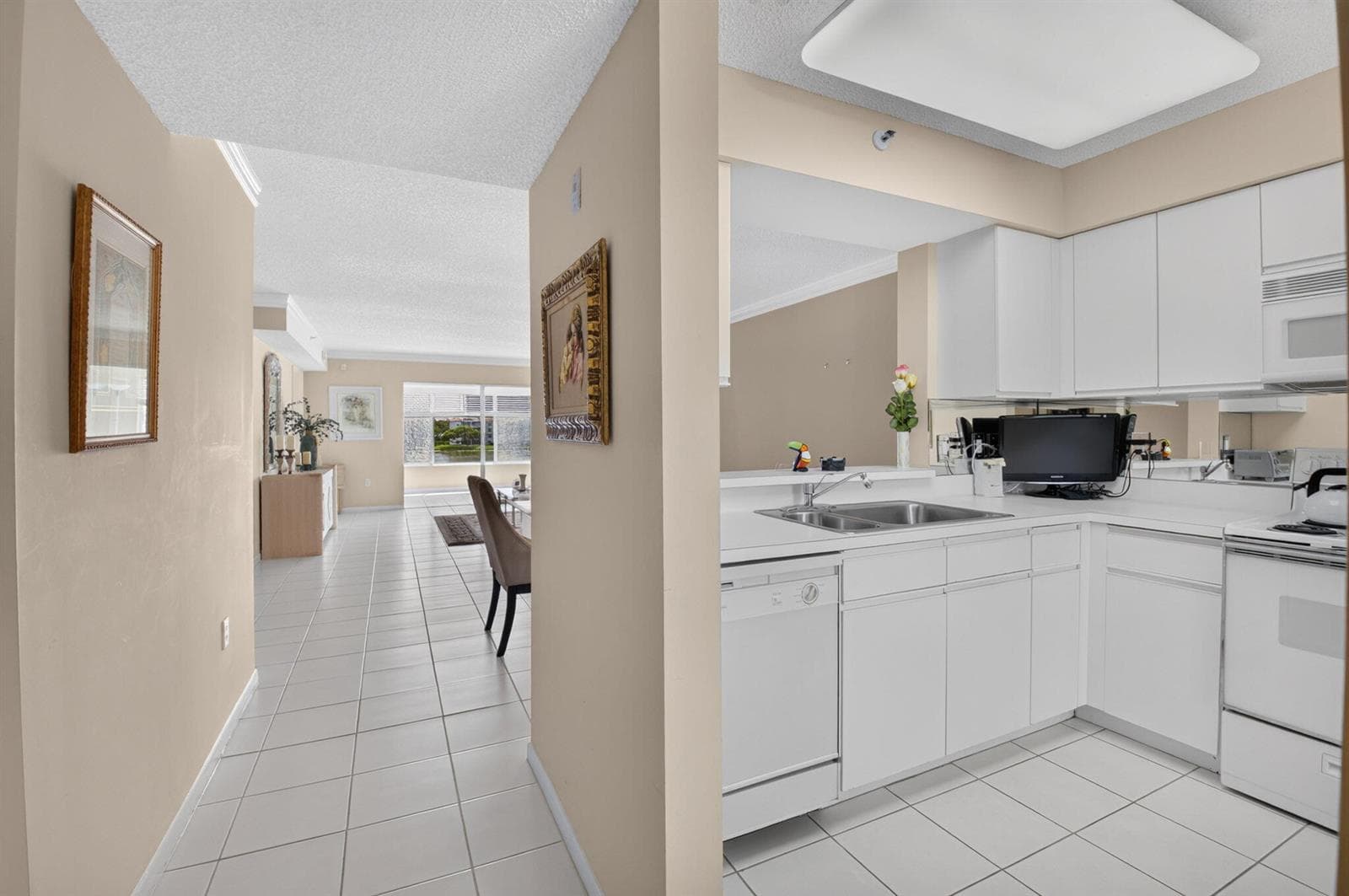 14096 Huntington Pointe Drive # 309, Delray Beach, FL 33484 photo 3