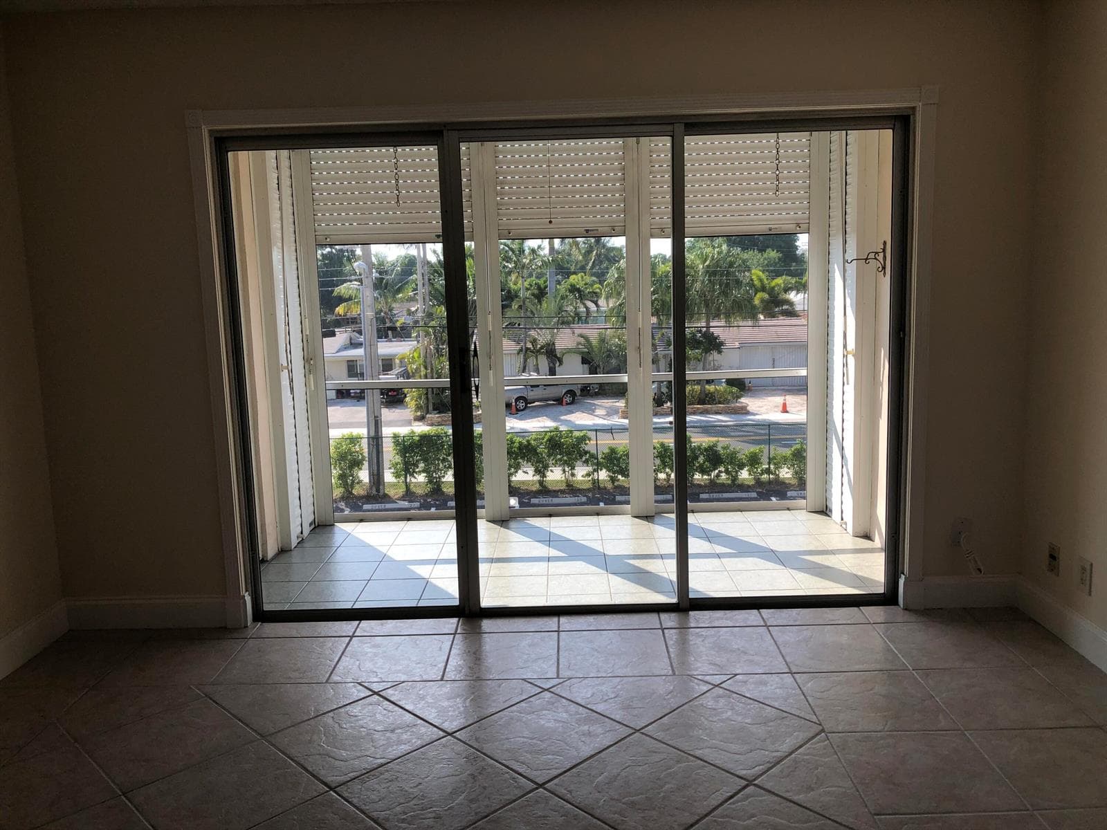 3040 NE 16TH Avenue # 303, Oakland Park, FL 33334 photo 3