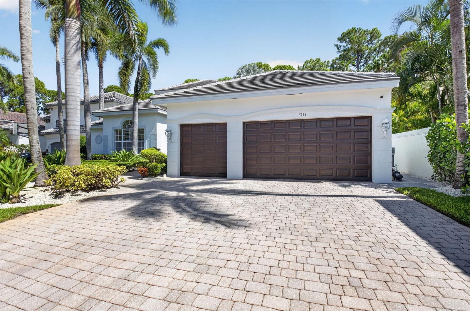 6718 ROYAL ORCHID Circle, Delray Beach, FL 33446 photo 2