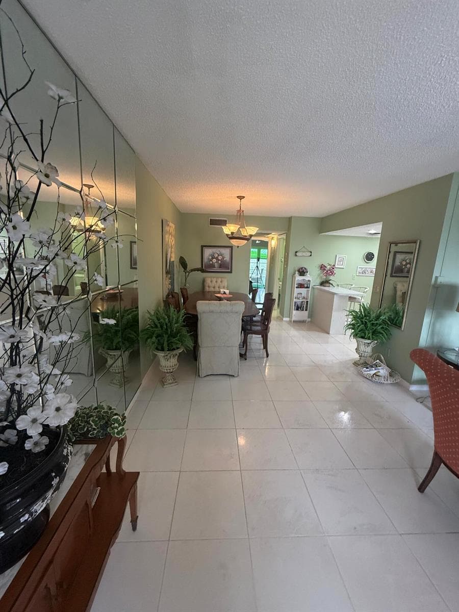 407 GREENBRIER A, West Palm Beach, FL 33417 photo 2