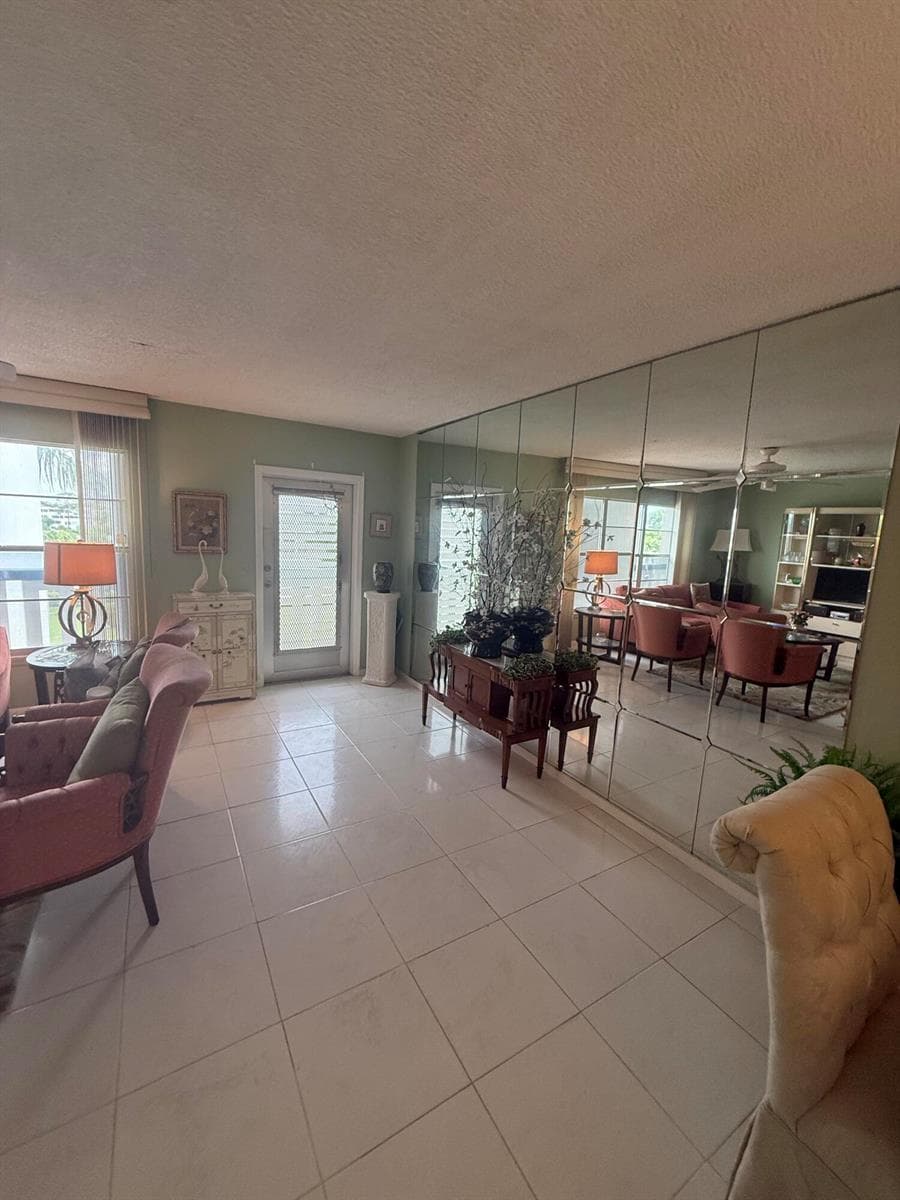 407 GREENBRIER A, West Palm Beach, FL 33417 photo 3