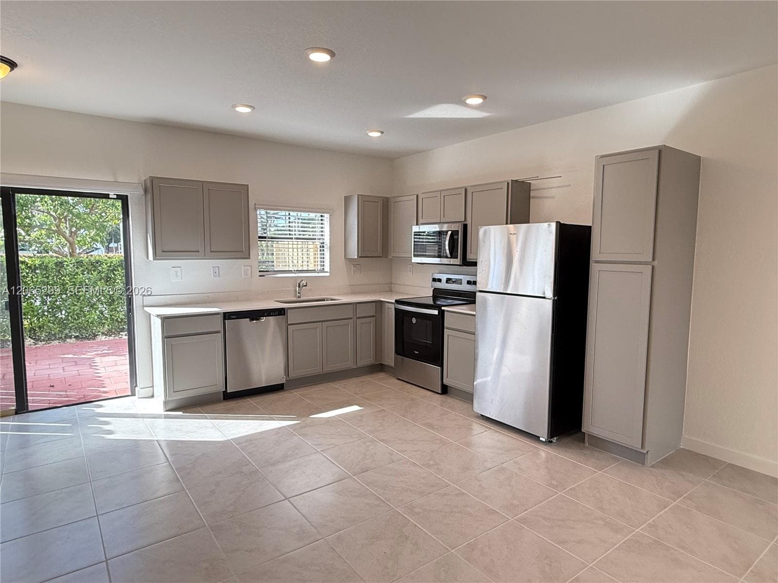 540 NE 1st Dr # 0, Florida City, FL 33034 photo 4