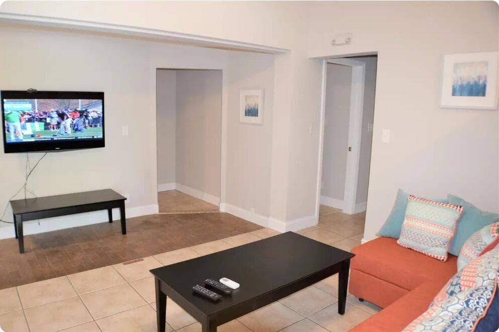 4411 E TRADEWINDS Avenue # A-B, Lauderdale By The Sea, FL 33308 photo 3