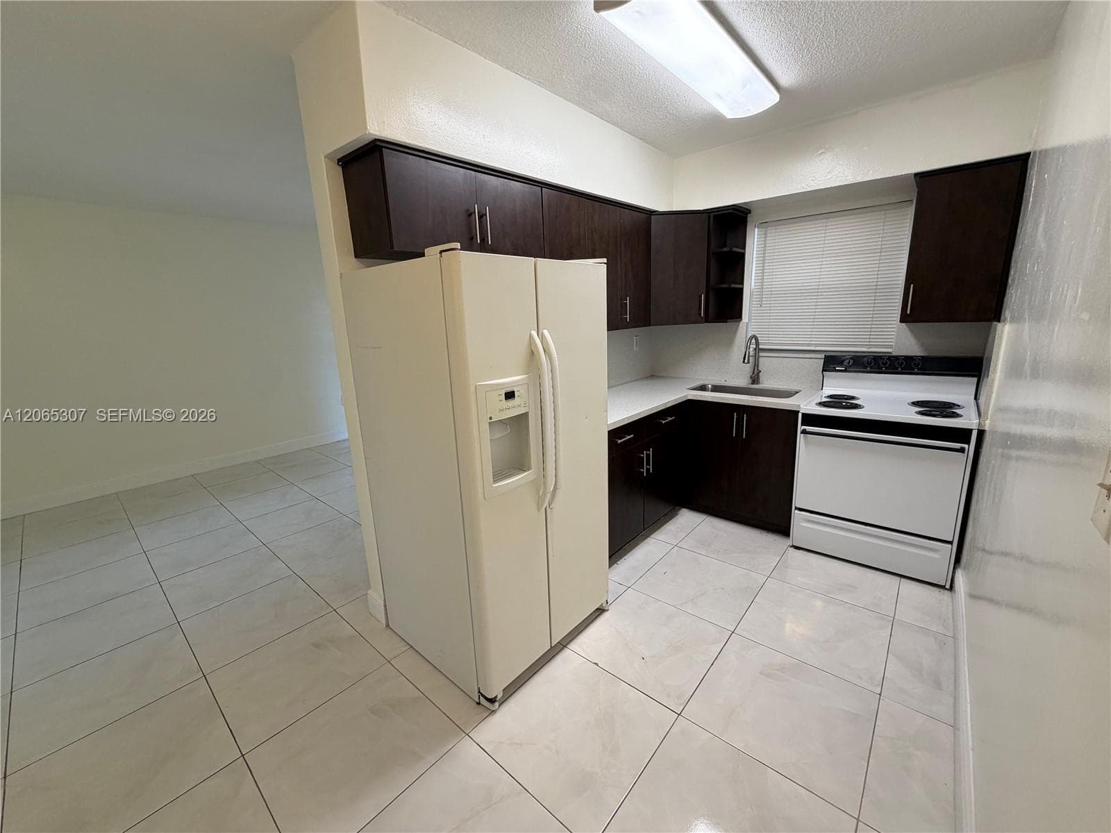16150 NE 19th Ct # 2, North Miami Beach, FL 33162 photo 3