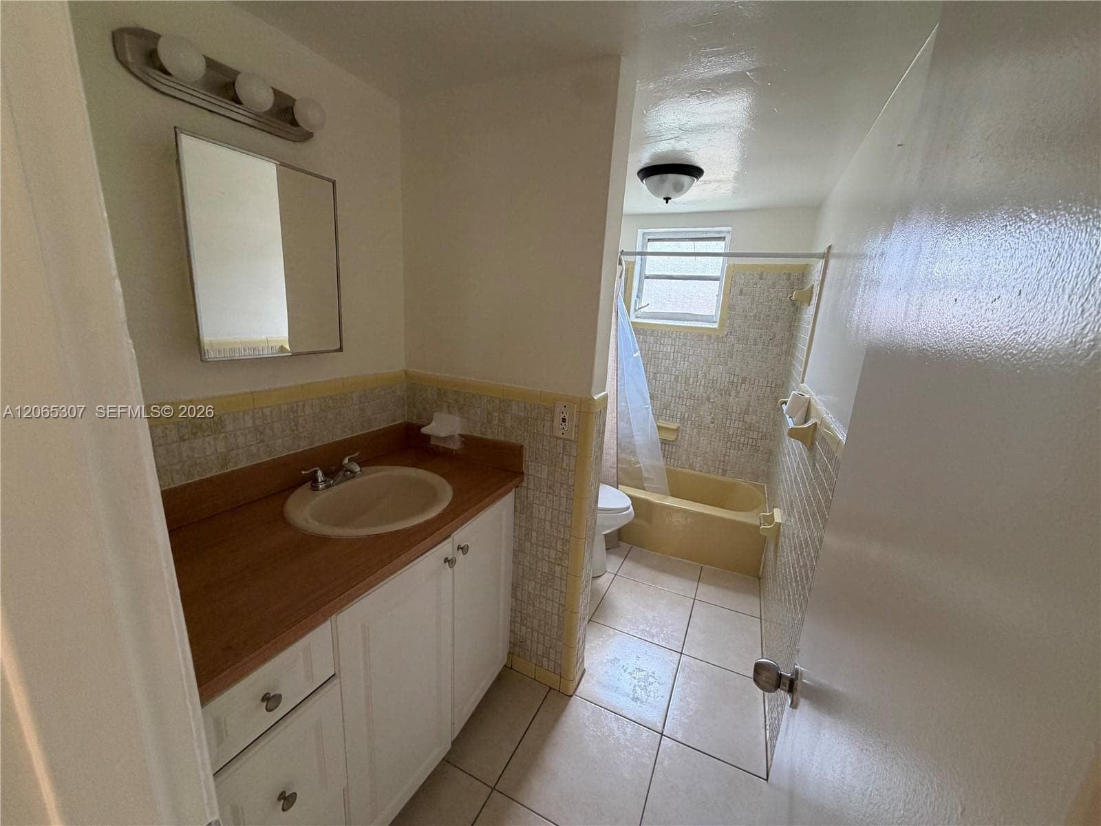 16150 NE 19th Ct # 2, North Miami Beach, FL 33162 photo 5