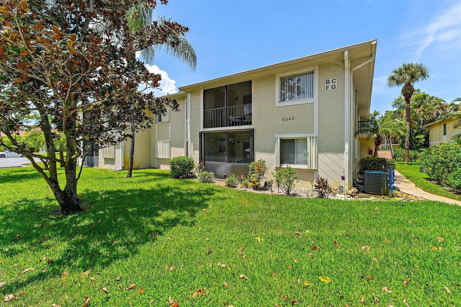 6540 Chasewood Drive # F, Jupiter, FL 33458 photo 2