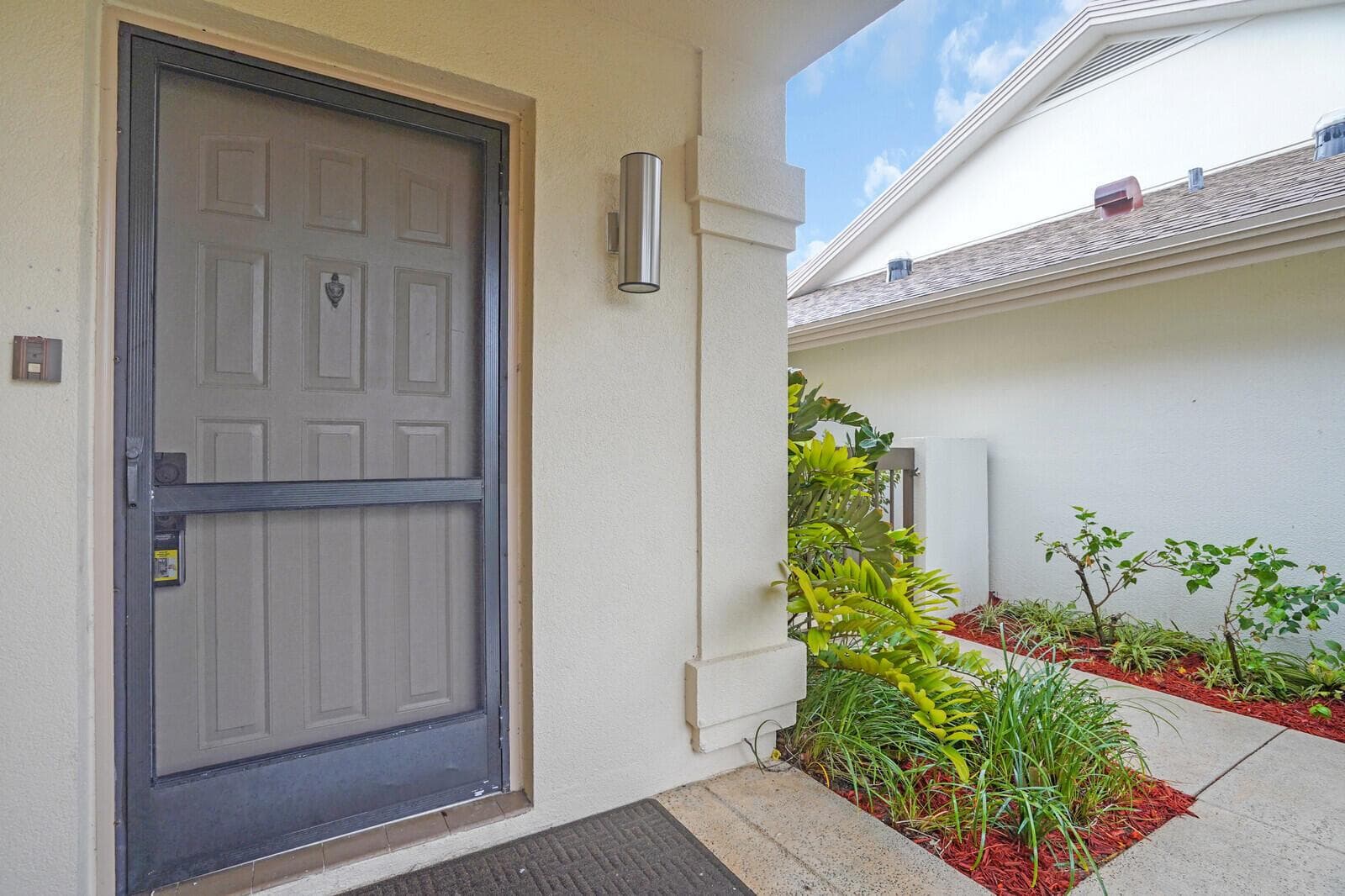 112 INNER HARBOUR Way, Jupiter, FL 33477 photo 5