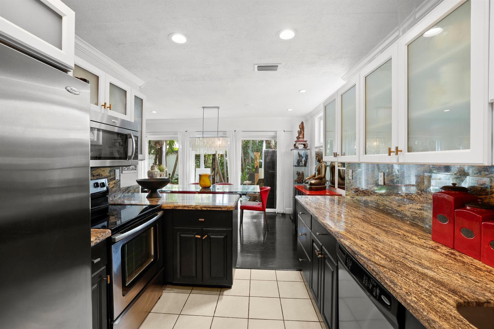 7 Middlesex Drive, Wilton Manors, FL 33305 photo 3