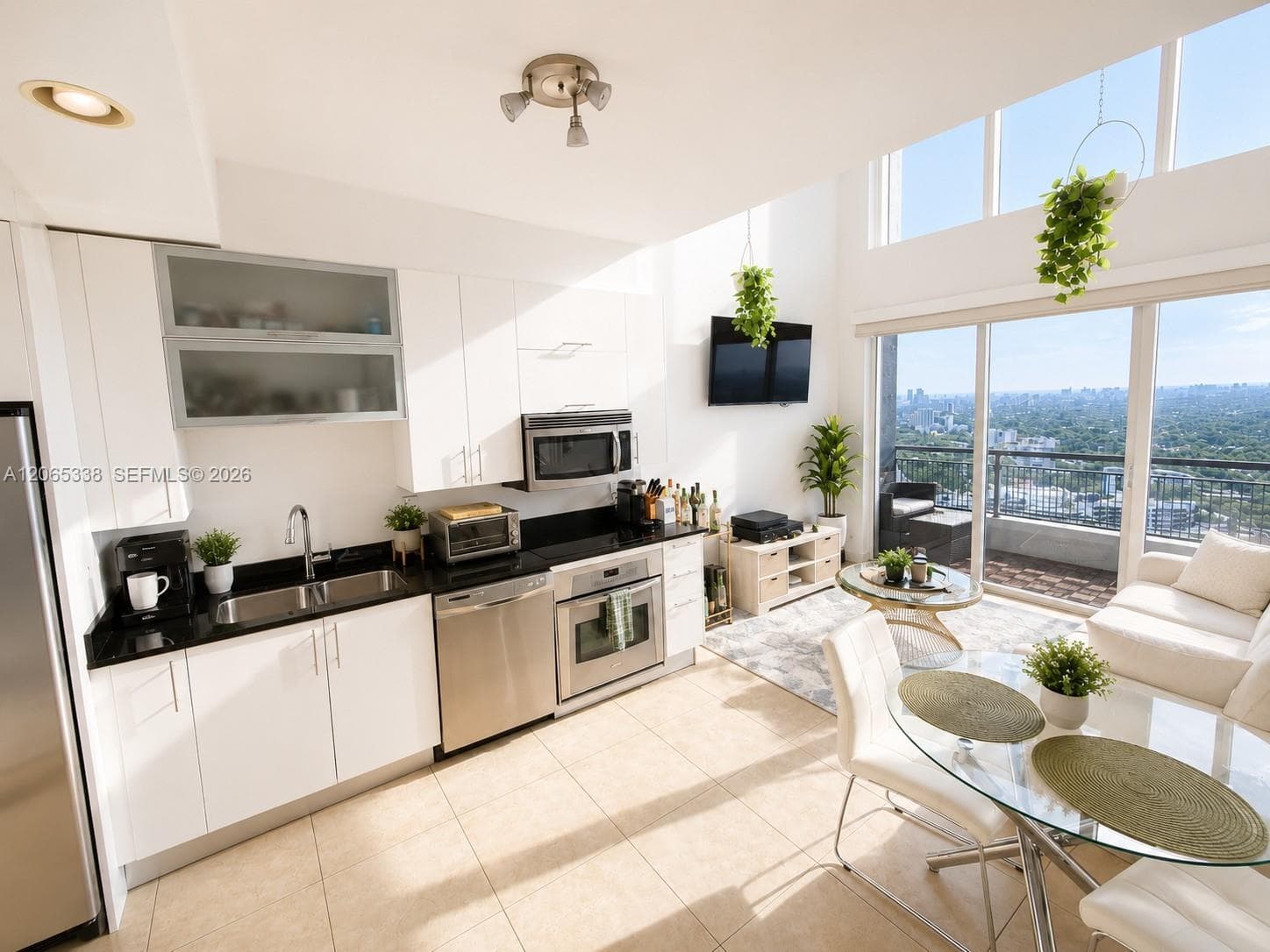 60 SW 13th St # 3219, Miami, FL 33130 photo 4