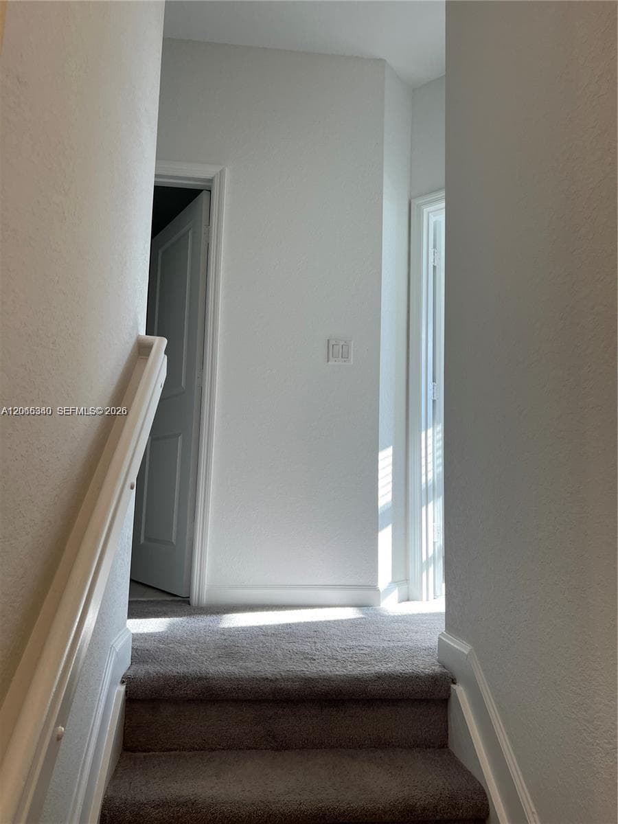 1211 SE 27th Ter, Homestead, FL 33035 photo 5