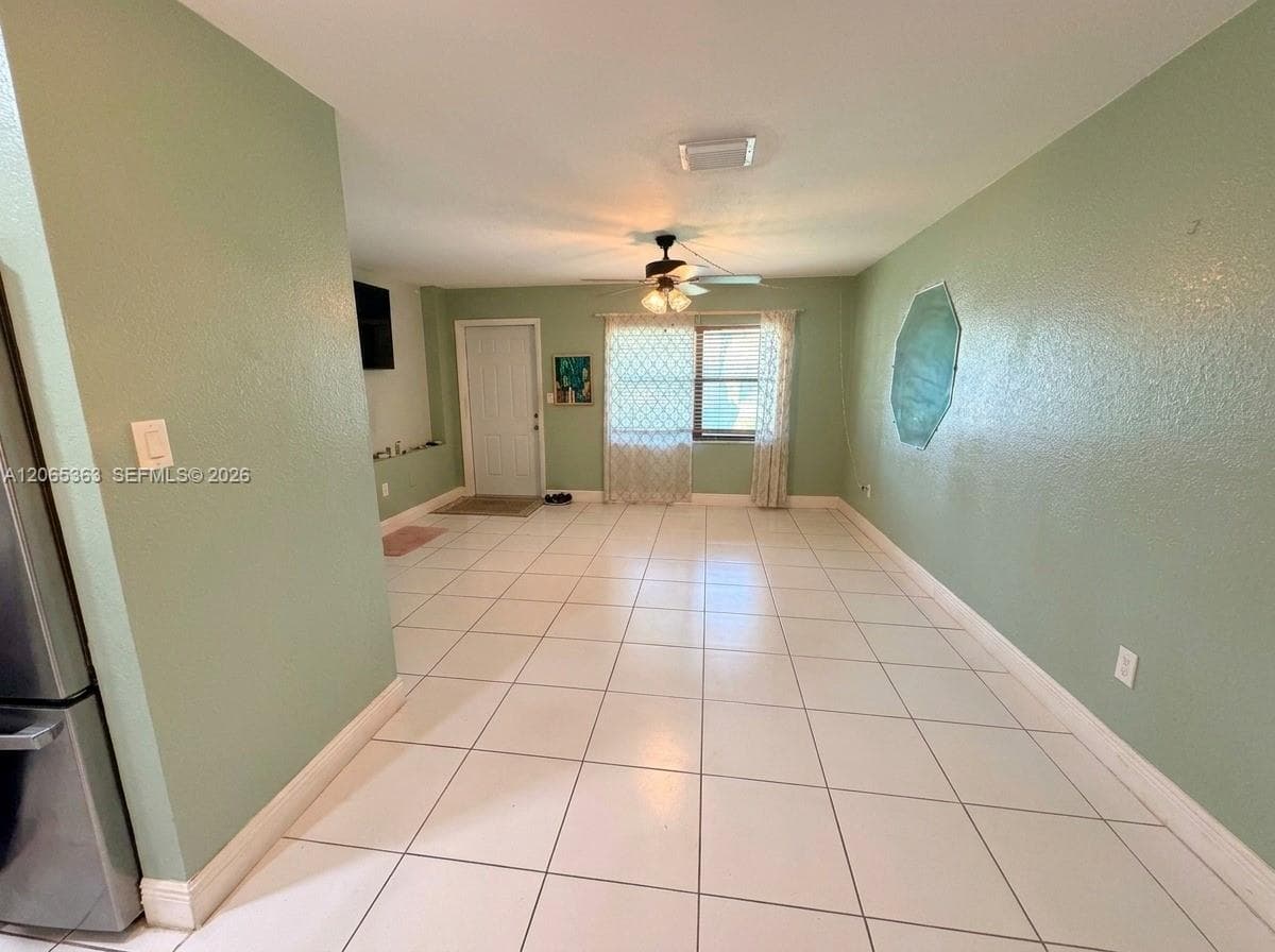 6831 Farragut St, Hollywood, FL 33024 photo 5