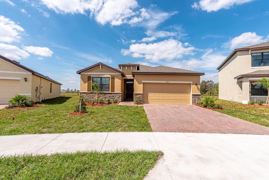 1863 FARMHOUSE Road SE, Palm Bay, FL 32909 photo 4