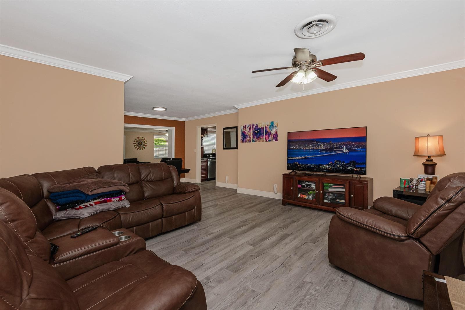 1820 N 46TH Avenue, Hollywood, FL 33021 photo 2
