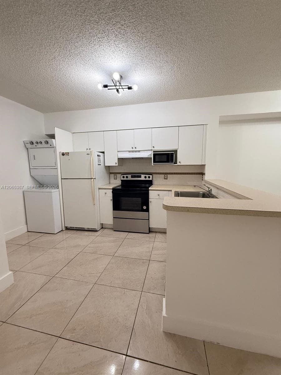 5091 NW 7th St # 1009, Miami, FL 33126 photo 3