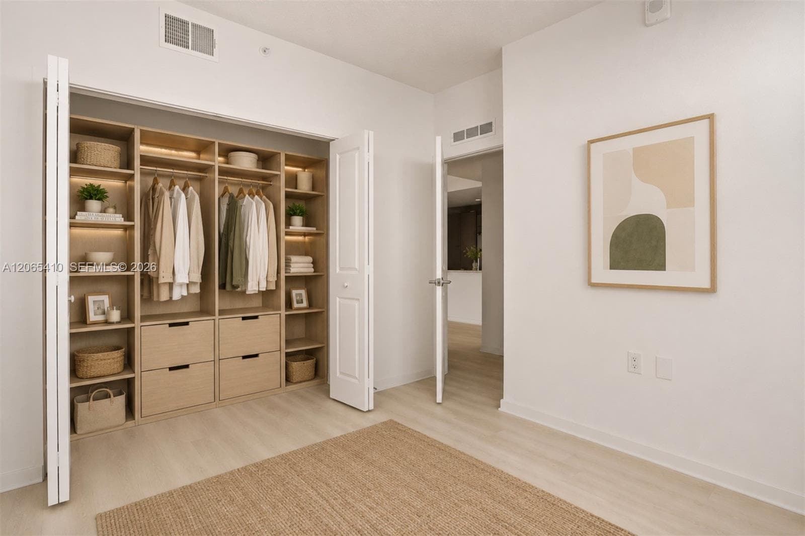 5563 Millenia Park Blvd # 401, Orlando, FL 32839 photo 4