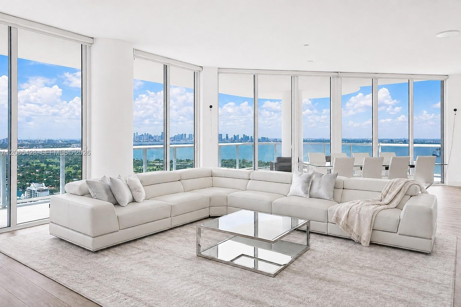 6365 Collins Ave # TS-07, Miami Beach, FL 33141