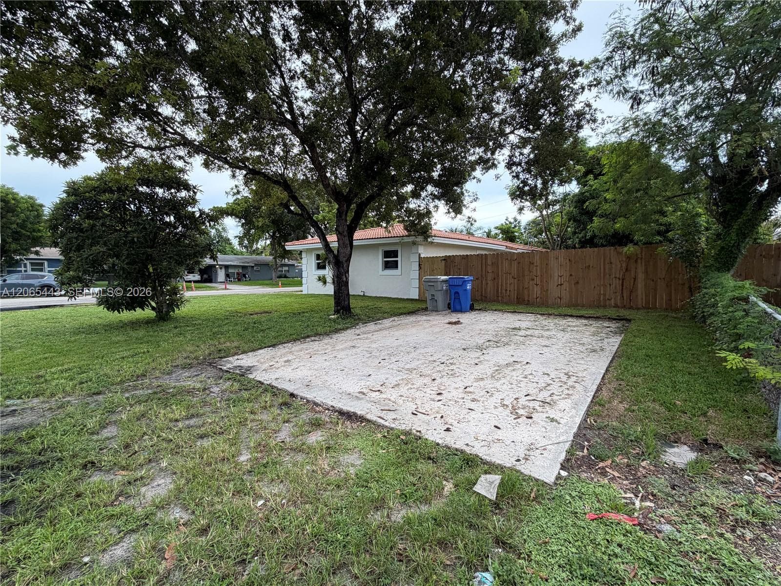 110 NE 17th Ct, Pompano Beach, FL 33060 photo 3