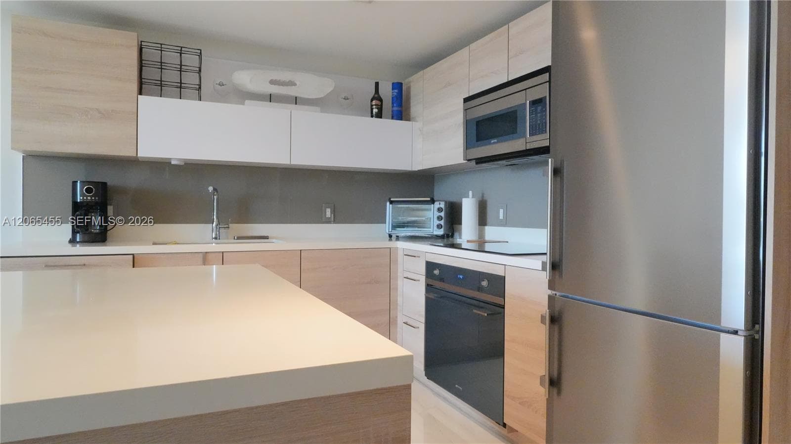 16385 Biscayne Blvd # # 419, North Miami Beach, FL 33160 photo 5