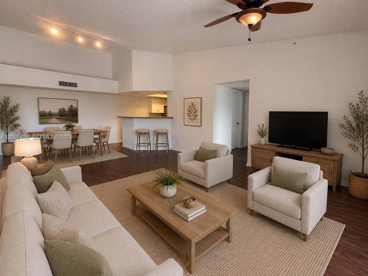 5025 Wiles Rd # 303, Coconut Creek, FL 33073