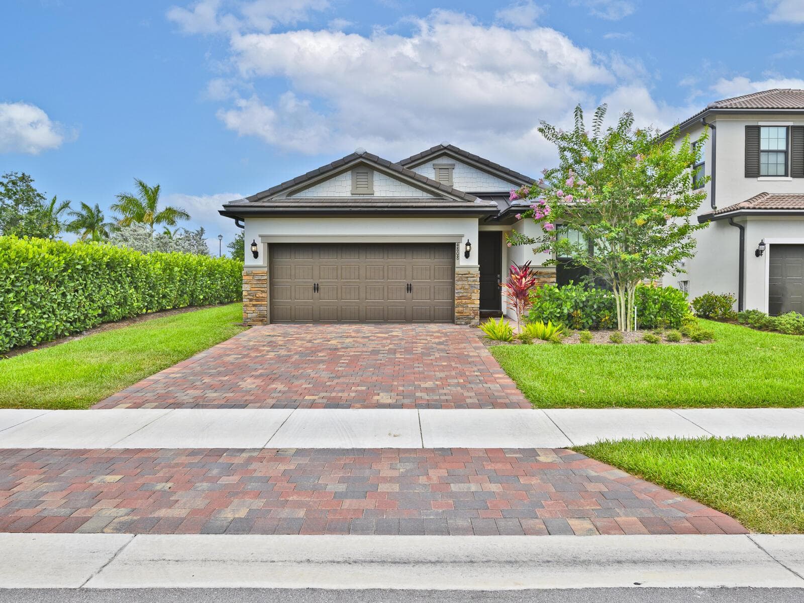 4808 Chantilly Road, Lake Worth, FL 33467 photo 2